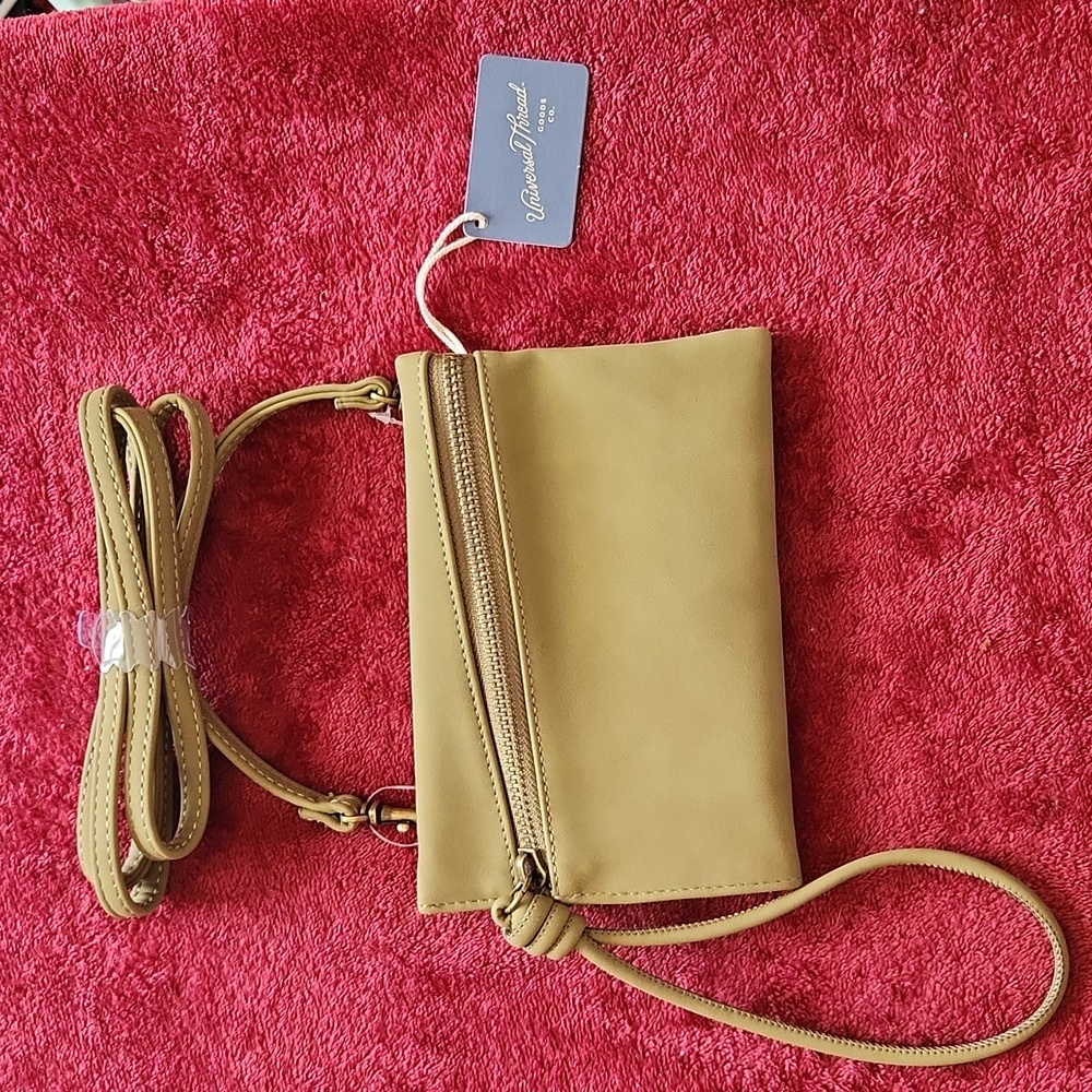 Universal Thread small green purse